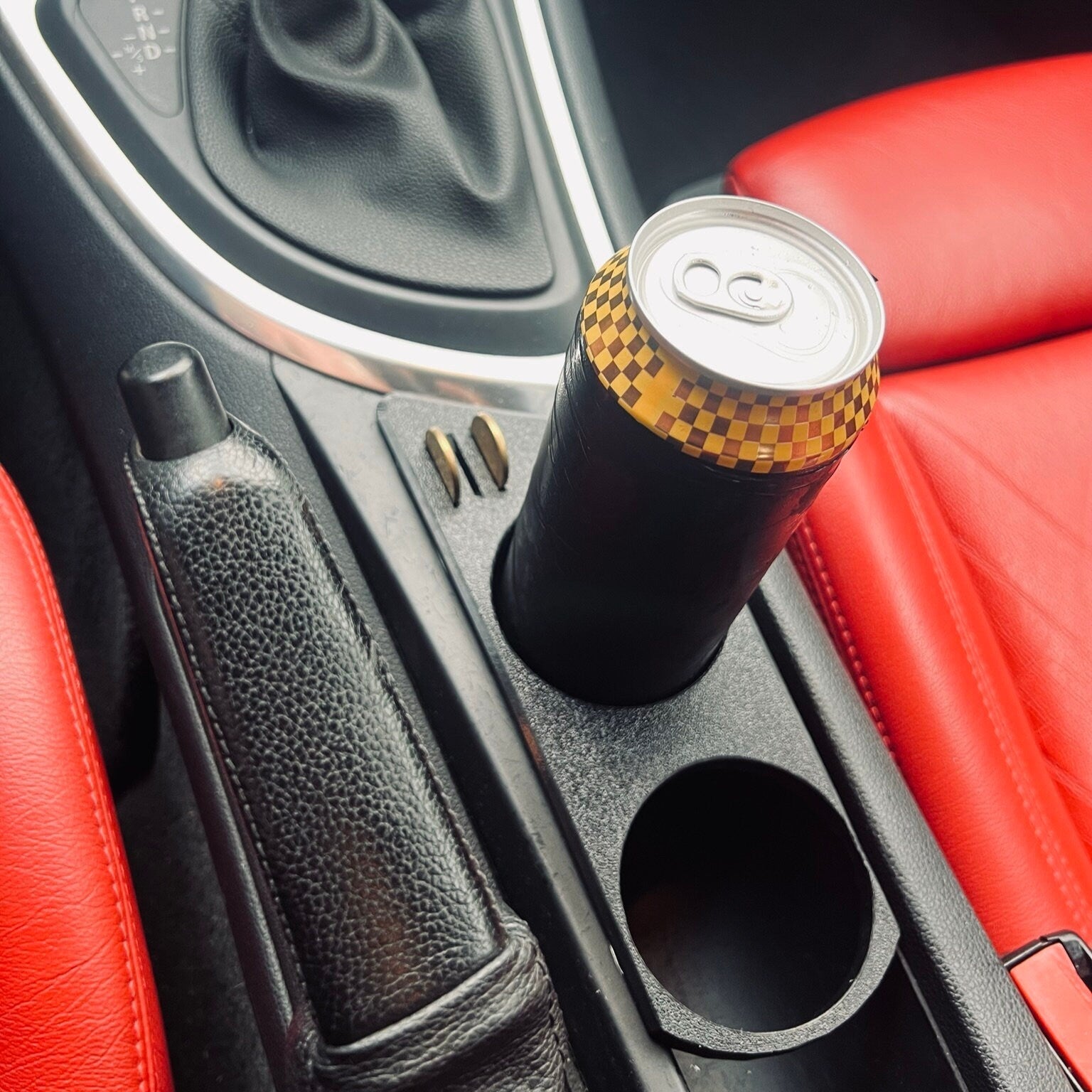 Getränkehalter für BMW 1er Serie (E8X – E81, E82, E87, E88) - Exact Designs