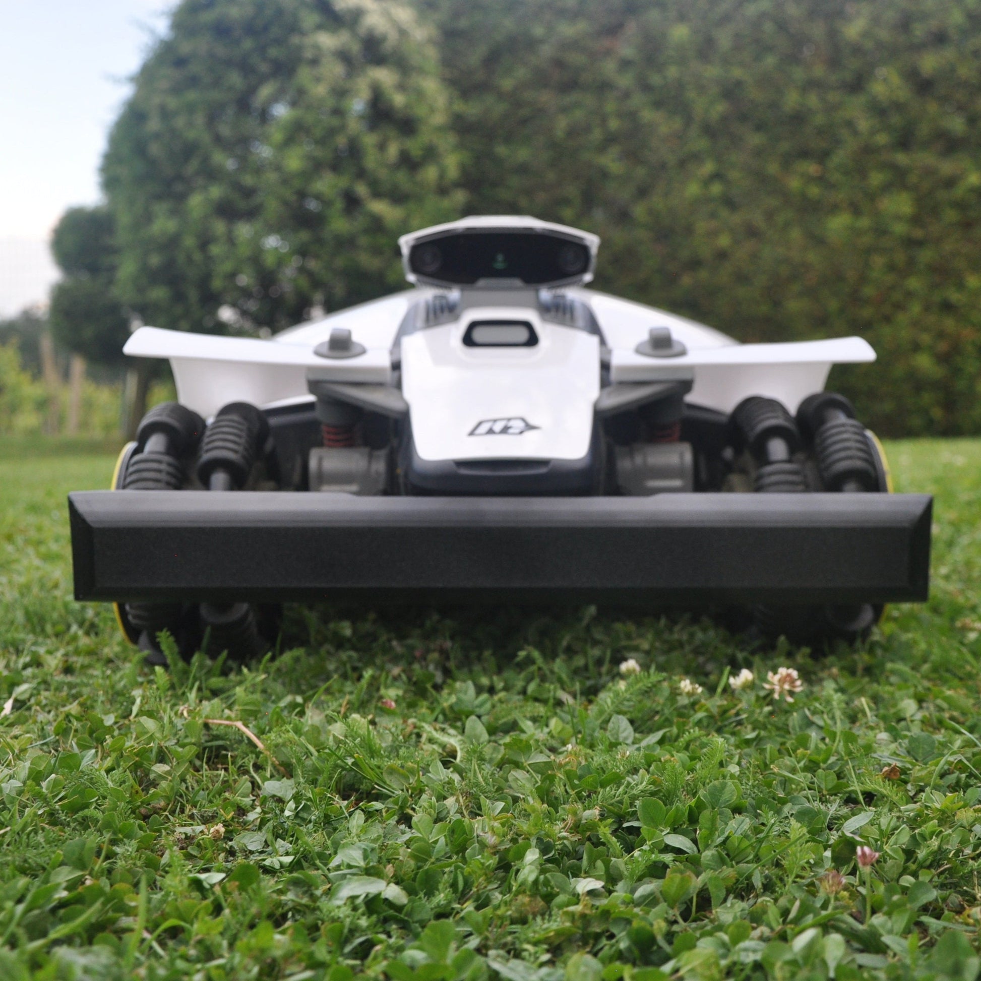 Mammotion Luba Mini – Frontschutz - Exact Designs